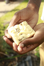 Cargar imagen en el visor de la galería, Sandalwood Soap Bar
