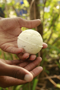 Sandalwood Bath Bomb