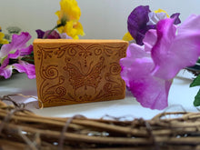 Cargar imagen en el visor de la galería, &quot;Turmeric and Spice&quot; Soap Bar
